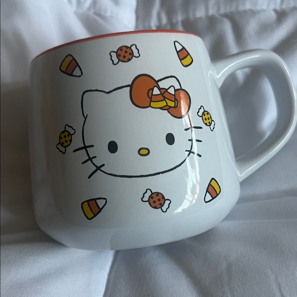 Hello Kitty Festive Mug - White and Orange